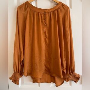 Umgee Women's Rust Blouse Size Small